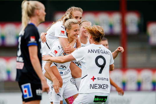 Rosengårds Nathalie Björn jublar