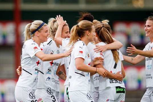 Rosengårds Nathalie Björn jublar