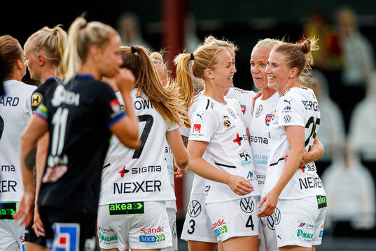 Rosengårds Glódís Perla Viggósdóttir, Caroline Seger