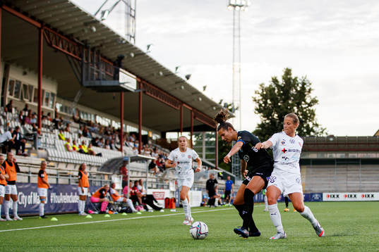 Växjös Nellie Karlsson och Rosengårds Anna Anvegård