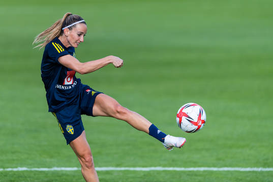 Kosovare Asllani
