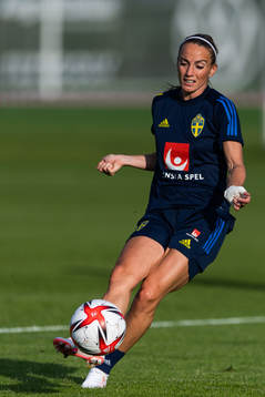 Kosovare Asllani