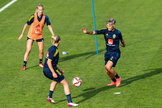 Sofia Jakobsson och Lina Hurtig