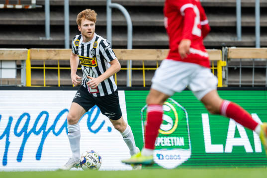 Landskronas Dennis Olofsson