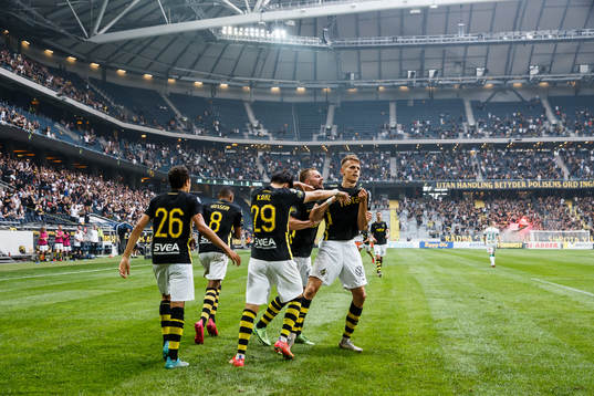 Bläddra bland fler bilder av Fotboll, Allsvenskan, AIK - Varberg