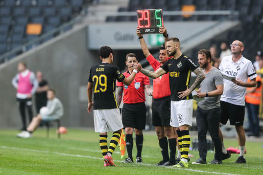 s Eric Kahl byts ut mot Alexander Milosevic