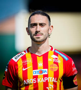 Örebro Syrianskas Laurence Bell