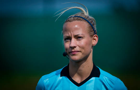 Assisterande domare Caroline Lindqvist