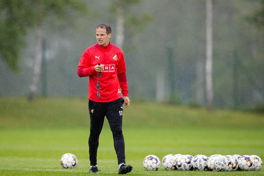 Häckens assisterande tränare Robert Vilahamn
