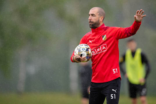 Häckens assisterande tränare Martin Foyston
