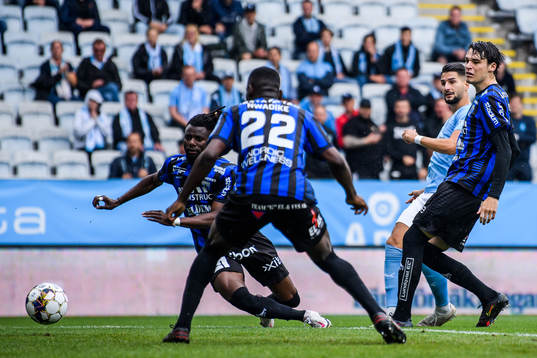 Malmö FFs Antonio Colak gör 1-0