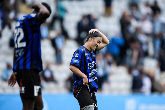 Sirius Patrick Nwadike och Yukiya Sugita deppar