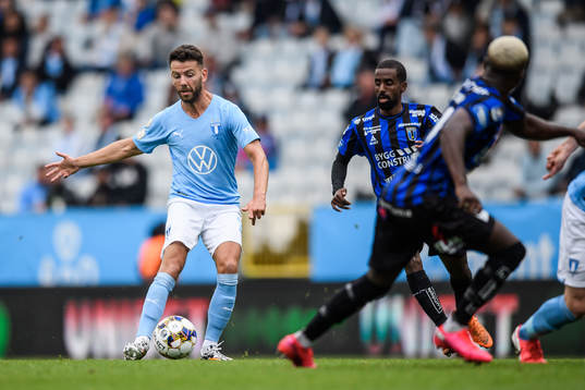Malmö FFs Erdal Rakip och Sirius Mohammed Khalid Saeid