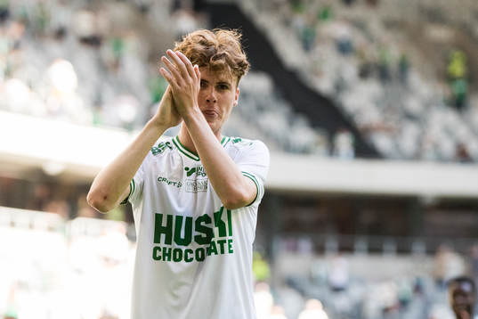 Hammarbys Williot Swedberg tackar publiken