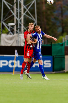 Östersunds Eirik Haugan och IFK Göteborgs Kolbeinn