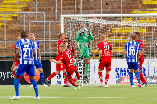 Östersunds målvakt Aly Keita
