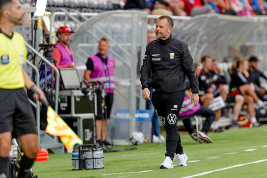 IFK Göteborgs tränare Mikael Stahre  deppar