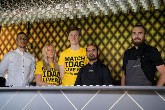 Personal från Resturang Balthazar i Borås sköter arenans
