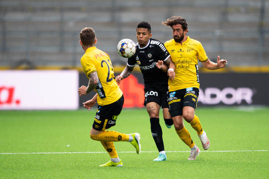 Örebros Romain Gall