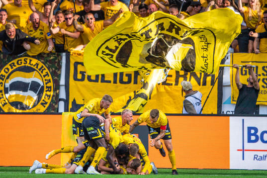 Elfsborgs spelare jublar