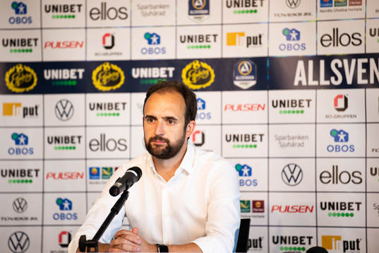 Örebros tränare Vitor Gazimba