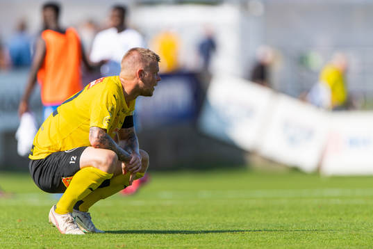 Mjällbys David Löfquist deppar