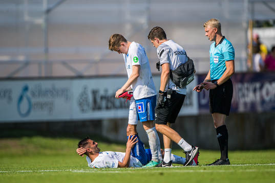 IFK Norrköpings Christopher Telo har ont