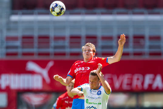 Helsingborgs Viktor Lundberg och Akropolis Cesar Weilid