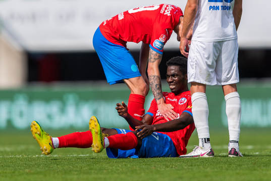 Helsingborgs Benjamin Acquah skadad