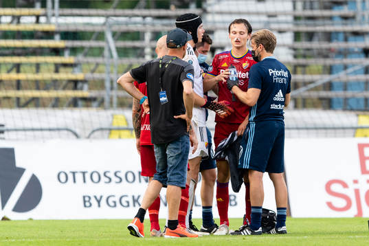 Djurgårdens Hjalmar Ekdal får vård