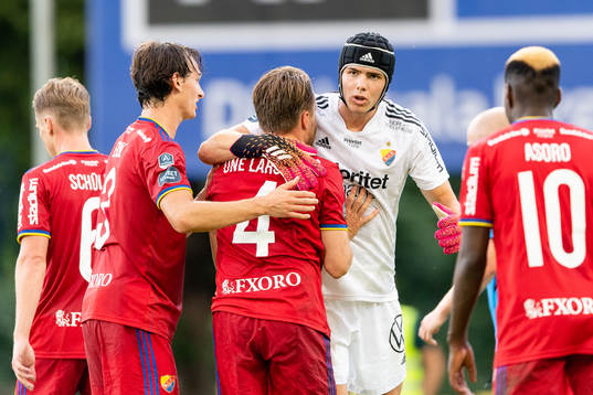 Djurgårdens målvakt Jacob Widell Zetterström