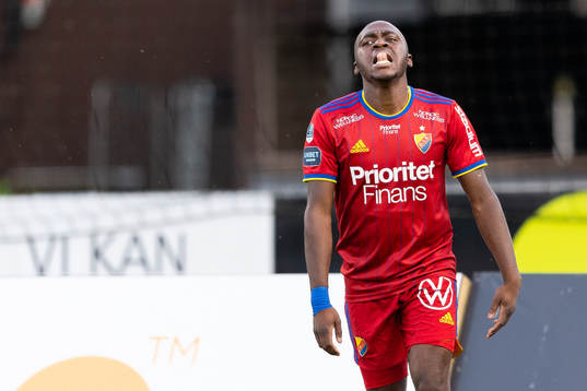 Djurgårdens Edward Chilufya deppar