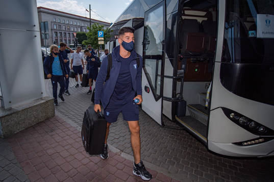 Antonio Colak of Malmö FF arrives at the hotel