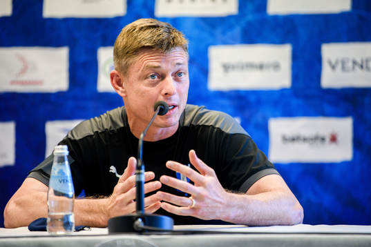 Jon Dahl Tomasson, head coach
