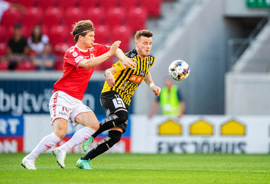 Kalmars Oliver Berg och Häckens Tobias Heintz