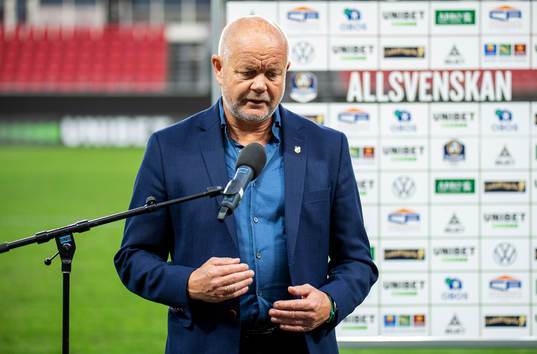 Häckens tränare Per-Mathias Högmo