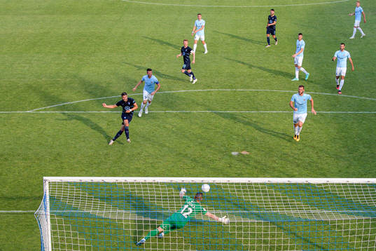 Antonio Colak of Malmö FF scores the 0-1 goal behind