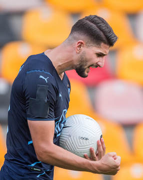 Antonio Colak of Malmö FF celebrates