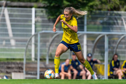 s Lisa Björk