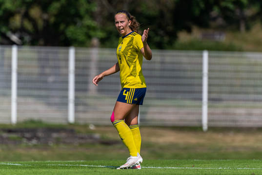 s Athinna Persson Lundgren