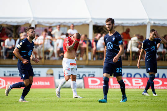 Degerfors Victor Edvardsen deppar
