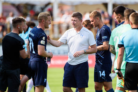 Malmö FFs Franz Brorsson och tränare Jon Dahl Tomasson