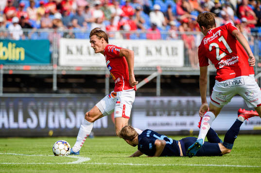Degerfors Gustav Granath och Malmö FFs Oscar Lewicki