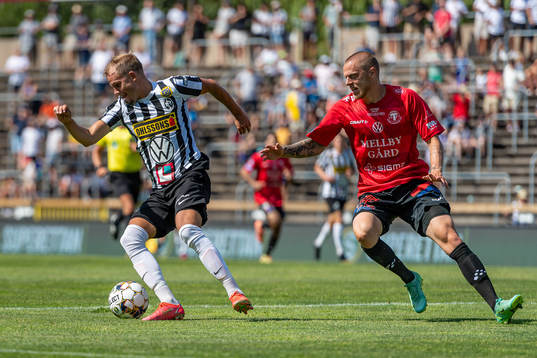 Landskronas Jonathan Asp mot Trelleborgs Mattias Håkansson