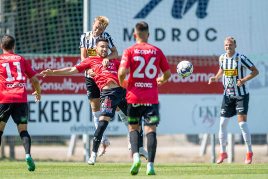 Landskronas Johan Rapp mot Trelleborgs Dzenis Kozica