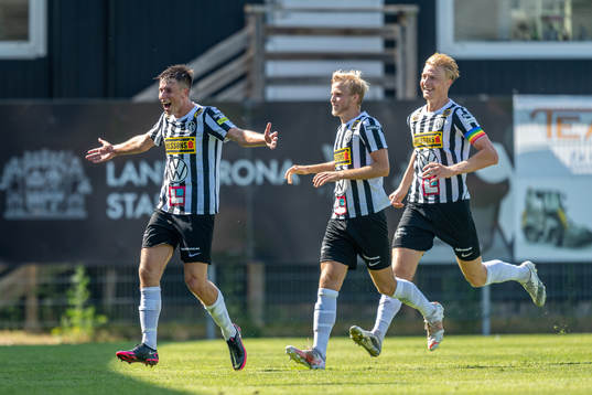 Landskronas Filip Olsson jublar