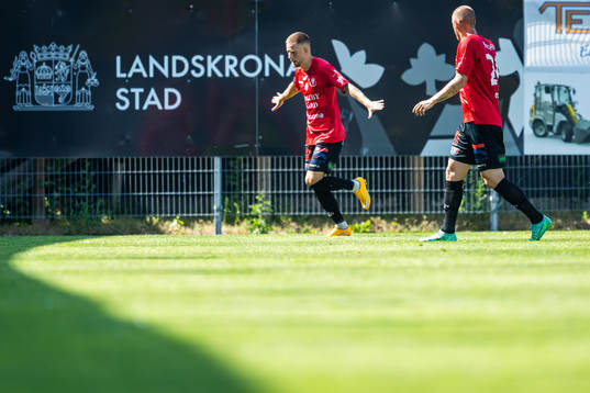 Trelleborgs Petar Petrovic jublar