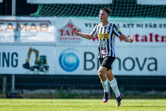 Landskronas Filip Olsson jublar