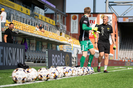 Elfsborgs målvaktstränare Linus Eriksson och målvakt