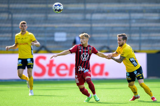 Östersunds Henrik Bellman och Elfsborgs Rasmus Alm